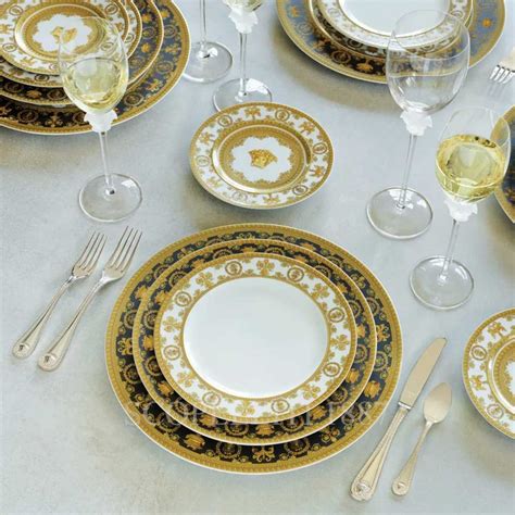 plato versace|Versace Dinnerware Collection .